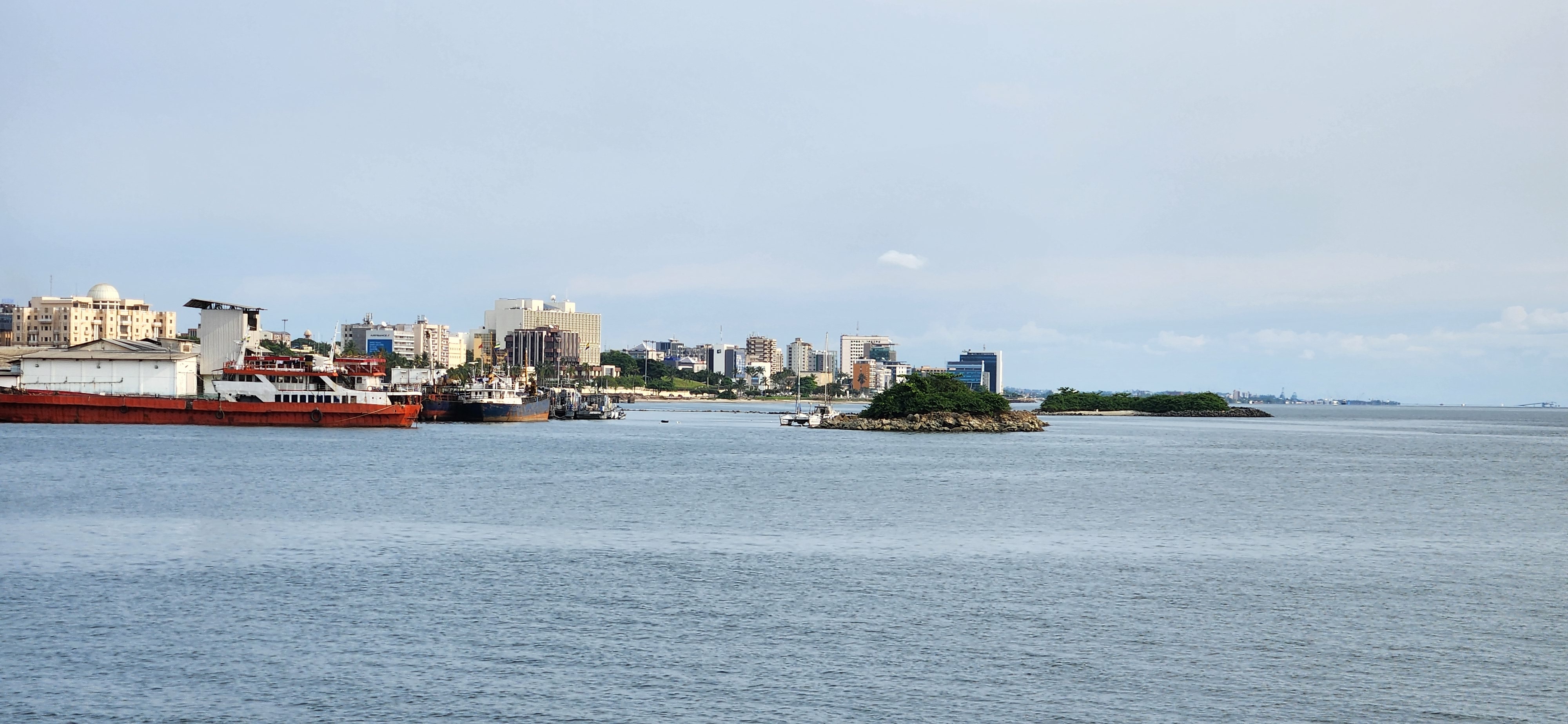 Cityscape of Libreville. Source: https://stock.adobe.com/uk/search?filters%5Bcontent_type%3Aphoto%5D=1&filters%5Bcontent_type%3Aillustration%5D=1&filters%5Bcontent_type%3Azip_vector%5D=1&filters%5Bcontent_type%3Avideo%5D=1&filters%5Bcontent_type%3Atemplate%5D=1&filters%5Bcontent_type%3A3d%5D=1&filters%5Bcontent_type%3Aimage%5D=1&k=libreville&order=relevance&safe_search=1&limit=100&search_page=1&search_type=usertyped&acp=&aco=libreville&get_facets=0&asset_id=557099455 Featured image