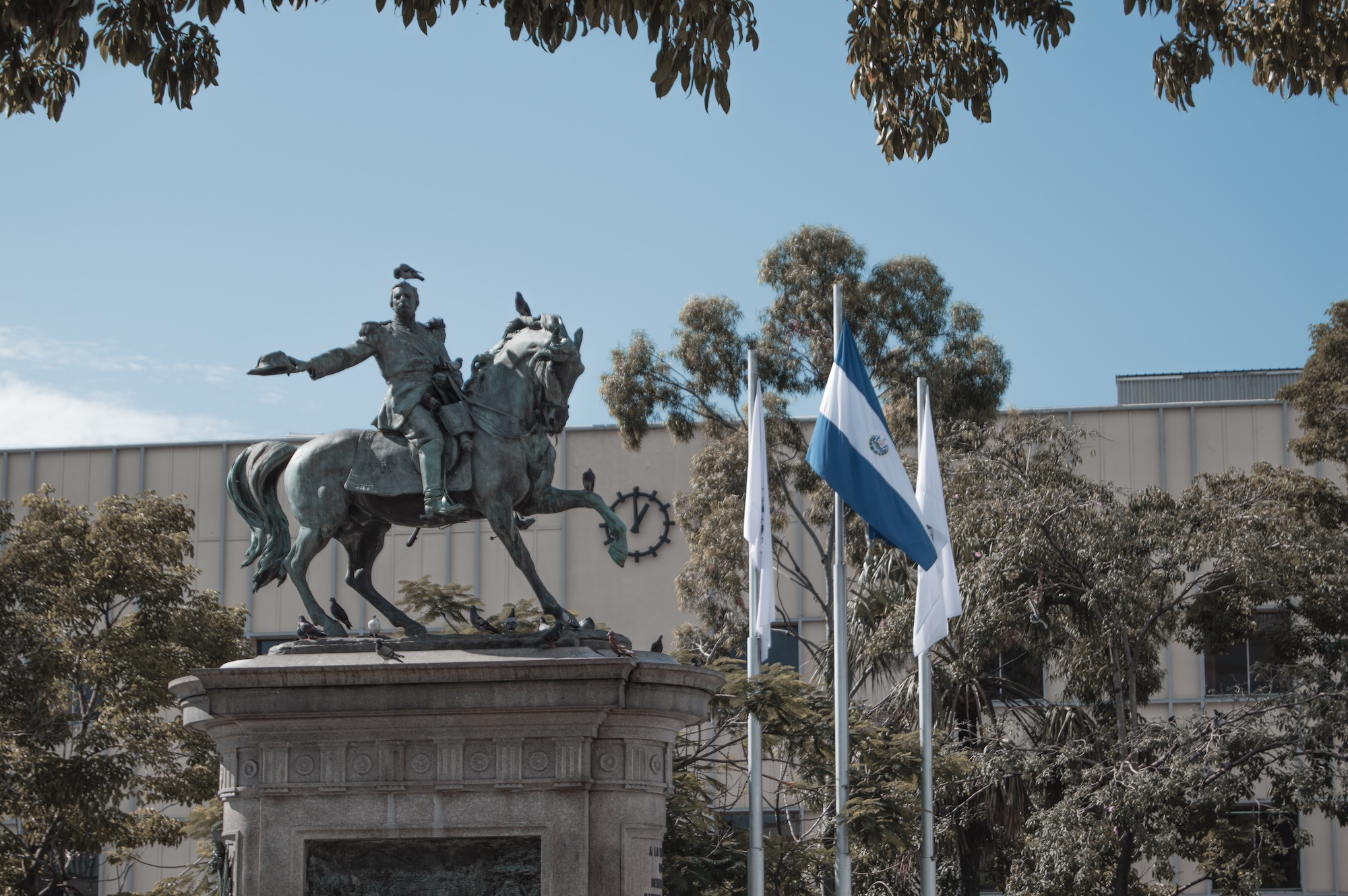 El Salvador - Plaza Gerardo Barrios Featured image